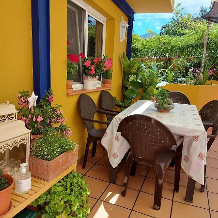 Casa Maestro Lelo - Acogedora Casa Rural Canaria Con Patios Y Jardines De Flores Las Palmas Exterior photo